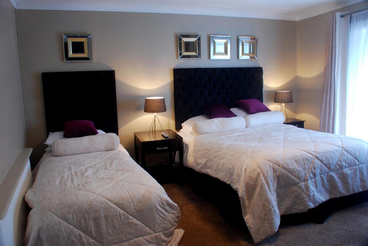 The Metropole Hotel Килкени Екстериор снимка